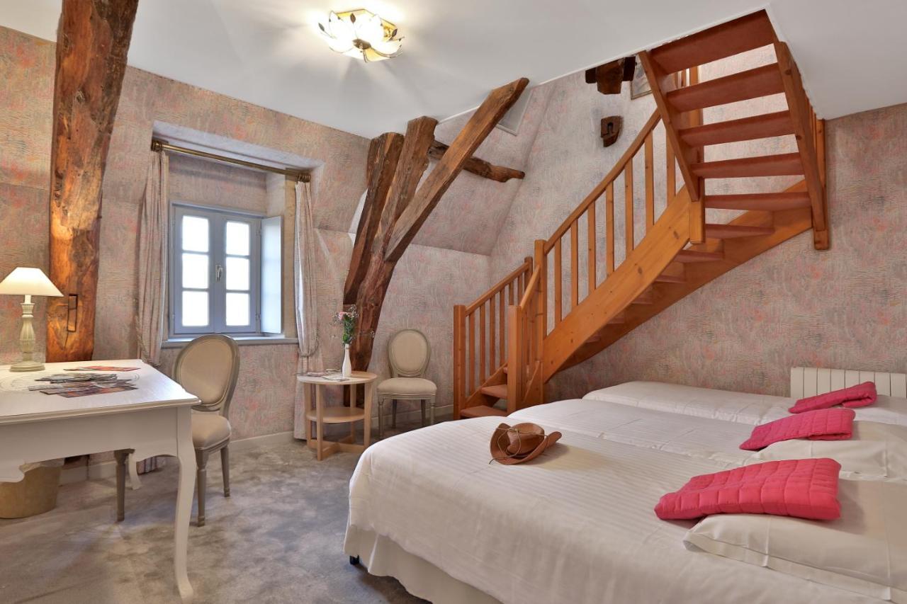 Domaine De Puy Robert Lascaux - A 800M Grotte De Lascaux - Hotel Avec Piscine - Chambres Et Gites-Appartements - Sarlat - Dordogne モンティニャック エクステリア 写真